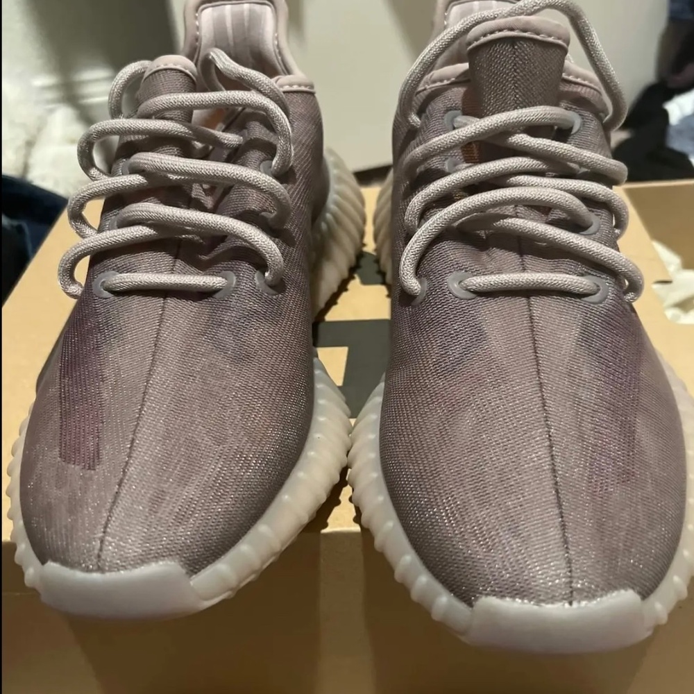 Yeezy Boost 350